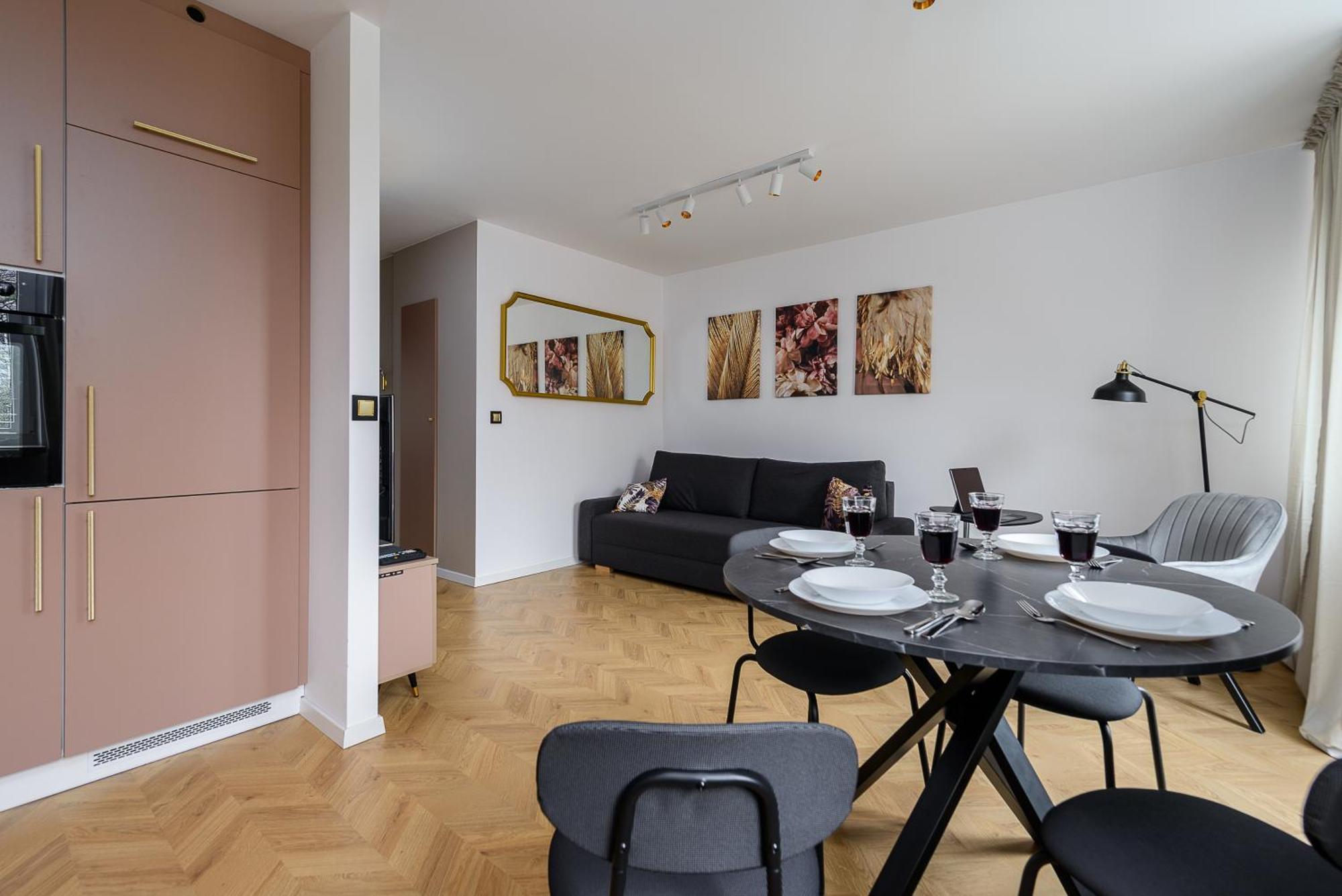 Lumina Spacious In Lägenhet